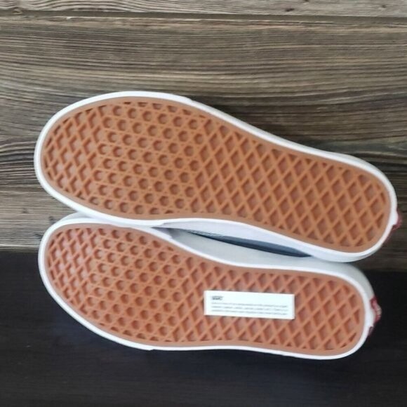 New Vans Old Skool Womens Sneakers Size 6.5‎ Casual Streetwear Everyday Summer - Picture 9 of 10